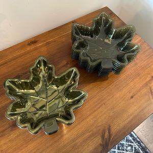 Green fall leaf trays